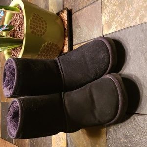 UGG Australia Classic Mid Calf Boots Black Genuine Leather Suede Wool Women's 6